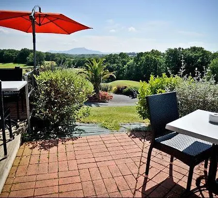 Artzamendi, La Rhune, 4 155 M2 Apartman