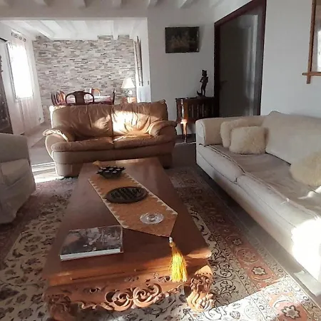 Artzamendi, La Rhune, 4 155 M2 Apartman *